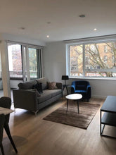 Load image into Gallery viewer, Lower Floor 2 Beds Elephant Park (South West Facing)