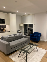 Load image into Gallery viewer, Mid Floor 1 Bed Elephant Park (North East Facing)