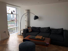 Load image into Gallery viewer, 2 Bed Flat, Eagle Point, EC1V