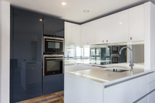 Load image into Gallery viewer, 2 Bed Flat, Eagle Point, EC1V
